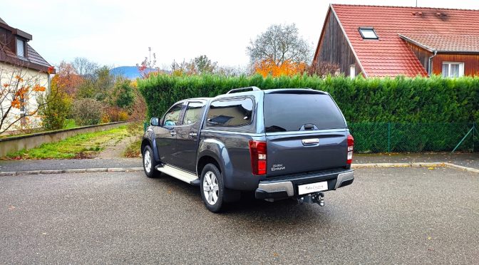 ISUZU D-MAX II phase 3 double cabine 5 places 1.9d 163Ch BVA SOLAR // 1ère Main // Historique complet