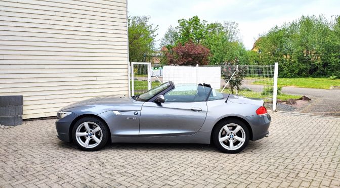 BMW Z4 CARBIOLET 23i 2.5L 204Ch 6 Cylindres Sdrive BVM6 // HISTORIQUE COMPLET BMW!