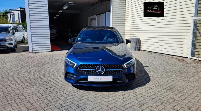 MERCEDES CLASSE A IV 180 AMG LINE 7G-DCT 136Ch // 1ère Main // TOIT PANO // SONO // CUIR ELEC CHAUFFANT