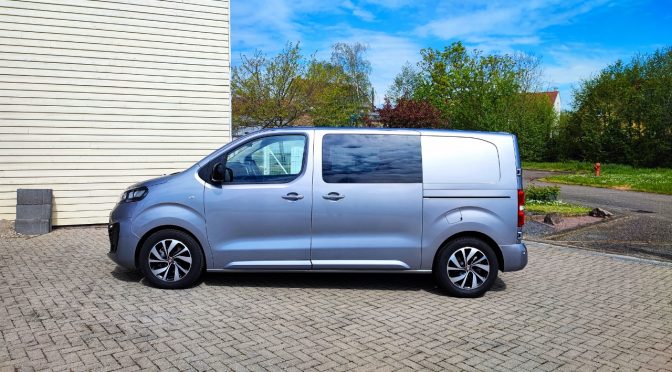 FIAT SCUDO III CABINE APPROFONDIE 5 PLACES BLUEHDI 180 EAT8 PRO LOUNGE CONNECT // TVA // CAMERA //