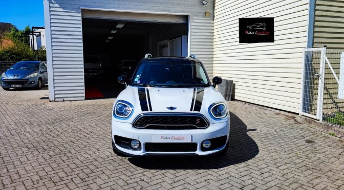 MINI COUNTRYMAN II (F60) COOPER S 192 BVA8 // FULL LED // GPS PRO // SIEGES CHAUFFANTS