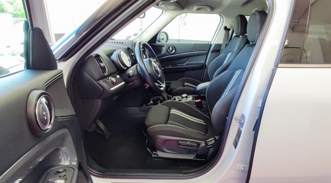 MINI COUNTRYMAN II (F60) COOPER S 192 BVA8 // FULL LED // GPS PRO // SIEGES CHAUFFANTS