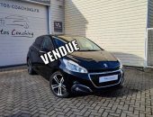 PEUGEOT 208 1.2 PURETECH 110Ch GT LINE 5 PORTES // Radar Ar // Carplay