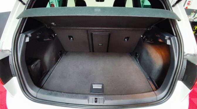 VOLKSWAGEN GOLF VII 2.0 TSI 220Ch BVM6 GTI 3P // 1ère Main // Historique complet // GPS // JA 19 //