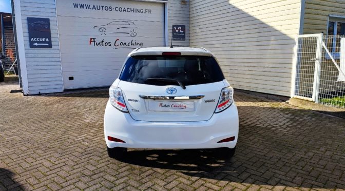 TOYOTA YARIS III 1.3L VVT-i 100Ch BVM6 DESIGN 5 PORTES // HISTORIQUE COMPLET // TOIT PANO // CAMERA