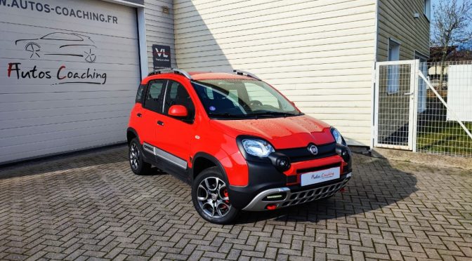 FIAT PANDA III 0.9 TWINAIR 85 S/S CITY CROSS 4X4 // CARPLAY // RADAR AR // 5 PLACES