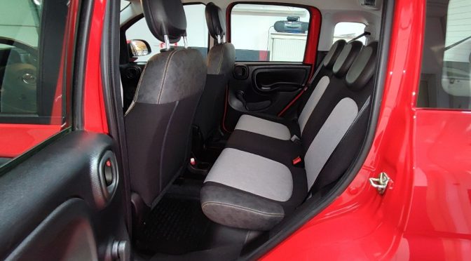 FIAT PANDA III 0.9 TWINAIR 85 S/S CITY CROSS 4X4 // CARPLAY // RADAR AR // 5 PLACES