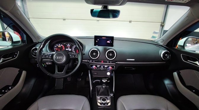 AUDI A3 III (2) SPORTBACK 1.5 TFSI 150Ch BVM6 DESIGN // Sièges chauffants // Android auto //