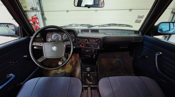 BMW 316i E21 2 portes // 1ère Main // Origine France // 68 900 Kms