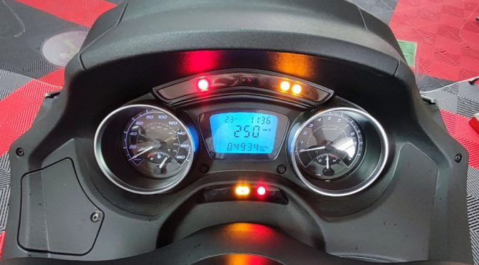 SCOOTER PIAGGIO MP3 500 HSE BUSINESS TOM TOM / ABS / ASR / 1ère MAIN