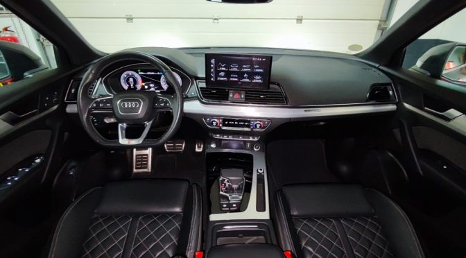 AUDI Q5 II (2) 40 TDI 204 QUATTRO S LINE S TRONIC 7 // LED // CAMERA // CARPLAY