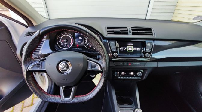 SKODA FABIA III 1.0 TSI 110 MONTE CARLO BVM6 // 1ère Main // Carplay // Clim auto // Pneus 4 saisons