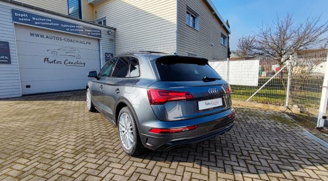 AUDI Q5 II (2) 55 TFSIE 367 Hybride S LINE QUATTRO S-TRONIC 7 // ATTELAGE // MATRIX LED // TOIT PANO