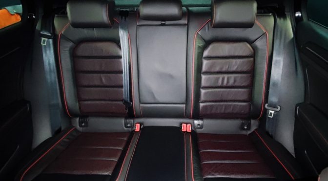 VW GOLF VII phase 2 GTI 2.0 TSI DSG7 // LED // CAMERA // CARPLAY // CUIR CHAUFF