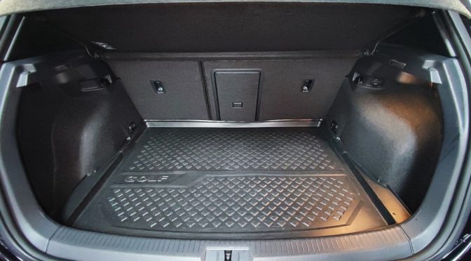 VW GOLF VII phase 2 GTI 2.0 TSI DSG7 // LED // CAMERA // CARPLAY // CUIR CHAUFF