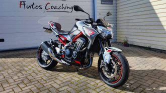 KAWASAKI Z900 A2 // 95Ch actuellement bridée à 48Ch // 1ère Main // Selle perso // 2 000 Kms