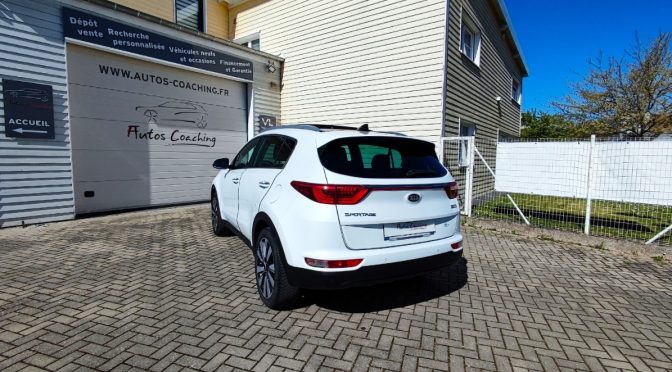 KIA SPORTAGE 1.7 CRDI 141Ch 4×2 DCT7 ACTIVE // TOIT PANO // CAMERA // 1ère MAIN //