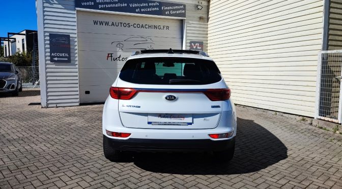 KIA SPORTAGE 1.7 CRDI 141Ch 4×2 DCT7 ACTIVE // TOIT PANO // CAMERA // 1ère MAIN //