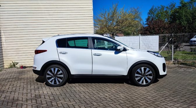 KIA SPORTAGE 1.7 CRDI 141Ch 4×2 DCT7 ACTIVE // TOIT PANO // CAMERA // 1ère MAIN //