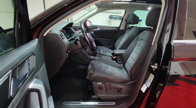 VOLKSWAGEN TIGUAN 2.0 TDI 150 CARAT // TOIT PANO // GPS // CAMERA // Sièges et volant chauff