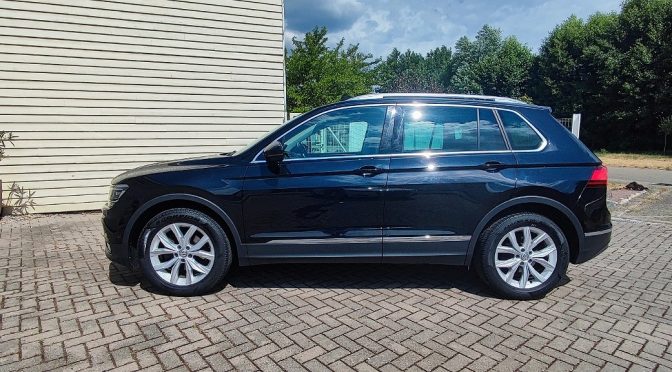 VOLKSWAGEN TIGUAN 2.0 TDI 150 CARAT // TOIT PANO // GPS // CAMERA // Sièges et volant chauff