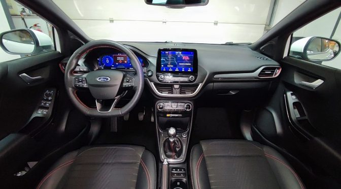 FORD PUMA 125Ch  MHEV ST LINE X BVM6 // TOIT PANO // AUDIO BANG & OLUFSEN // CARPLAY