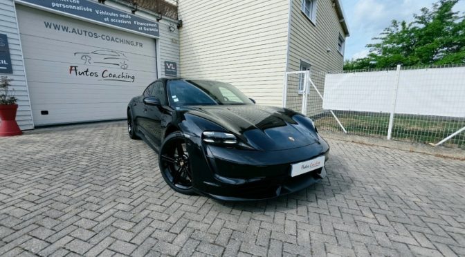 PORSCHE TAYCAN TURBO 680Ch 4×4 // Chargeur 150KW – batterie haute tension // 26 400-€ d’options !!